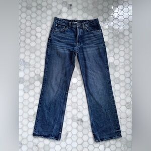 ZARA Straight Leg Jeans Vintage Wash Mid Rise Denim Women Size 6